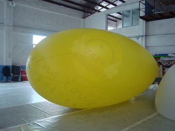 Il pallone giallo dell'elio dello zeppelin gonfiabile impermeabilizza per gli sport all'aperto